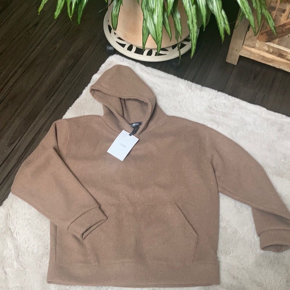 The comfort Hoodie NWT heavyweight L